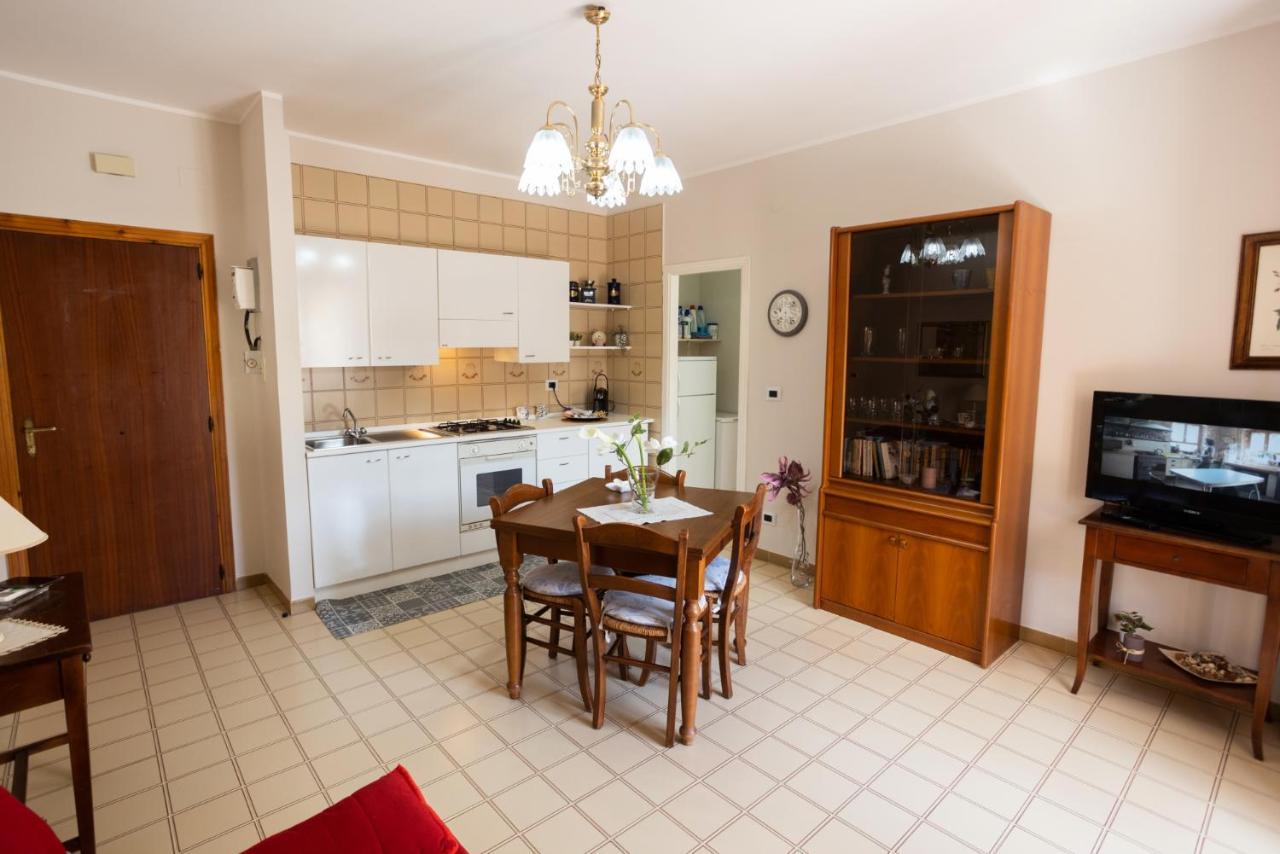 Gilda'S Home Scalea Ngoại thất bức ảnh