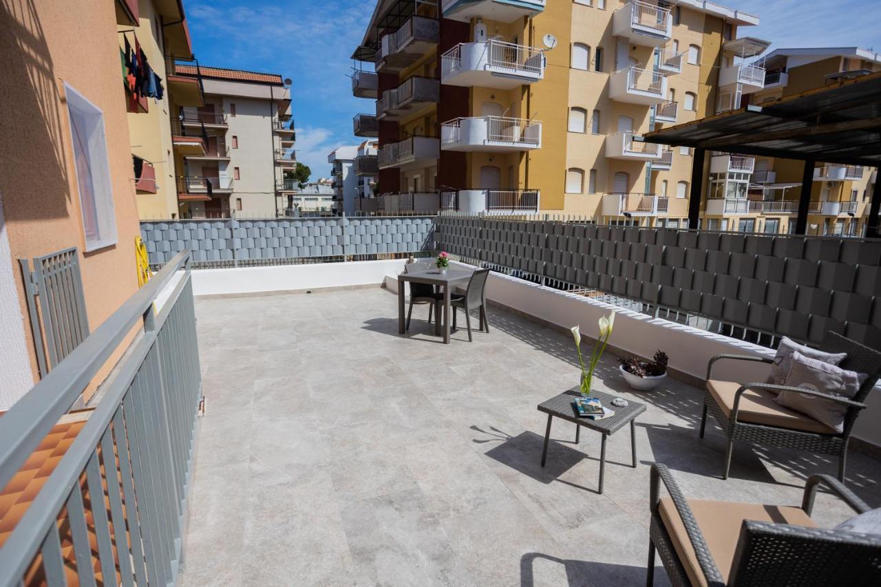 Gilda'S Home Scalea Ngoại thất bức ảnh